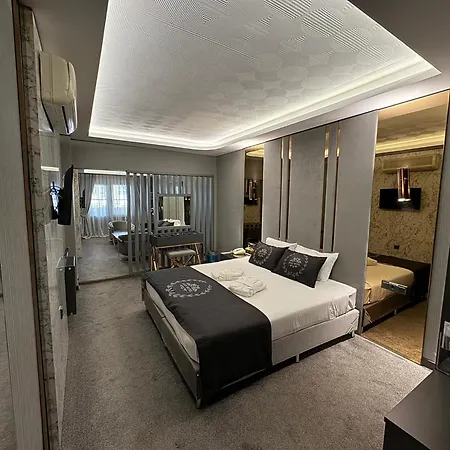 Bc Ruby Hotel *